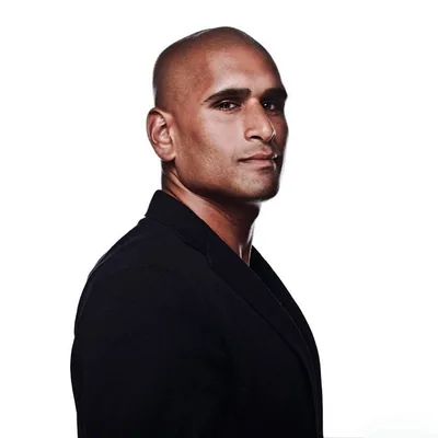 Daniel Hayes