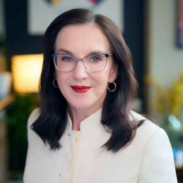 Dr. Jane Barratt