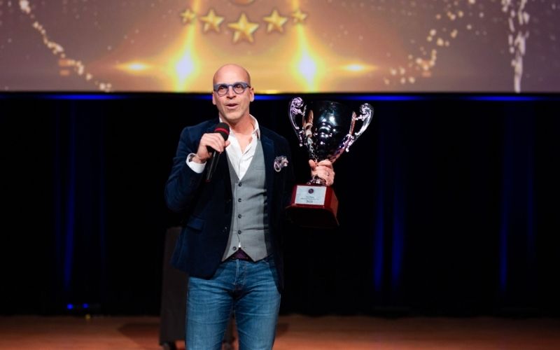 Local Montreal Resident Wins Inspirational Speaker of the Year at Speaker Slam's 7th Annual Grand Slam